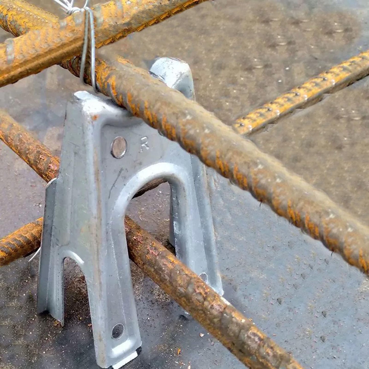 Metal Rebar Support Chairs，Heavy Duty Galvanized Rebar Chairs 2.7inch (50 Pack)